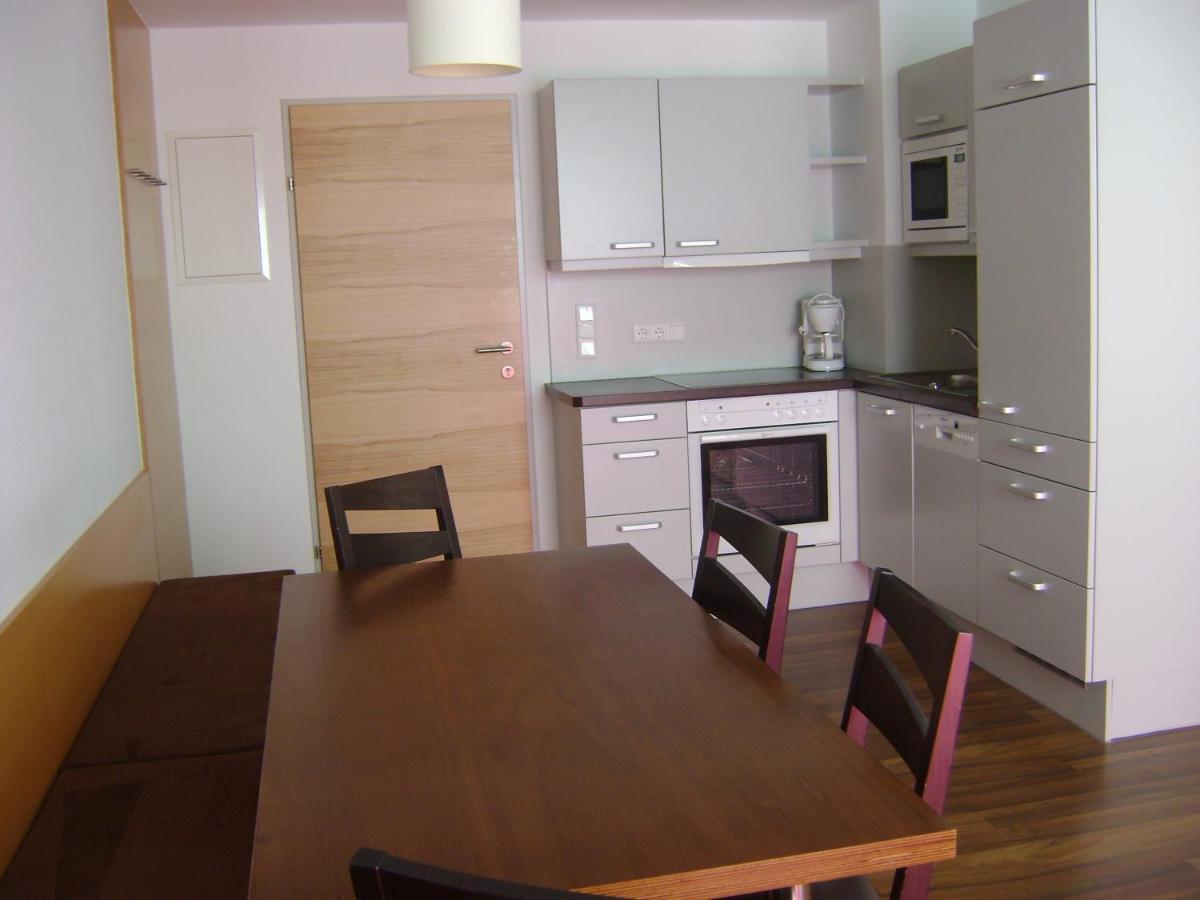 Almandin Apartments Ischgl Rom bilde
